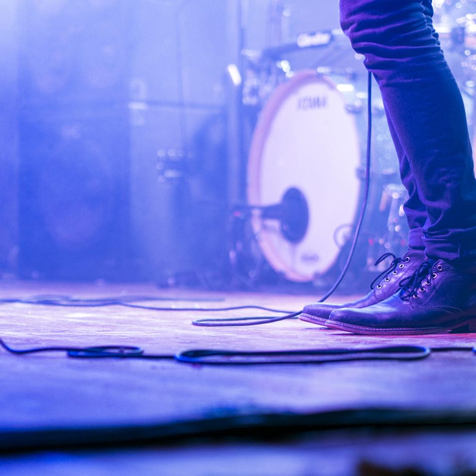 photo-1472390155757-7704d54b9dc7